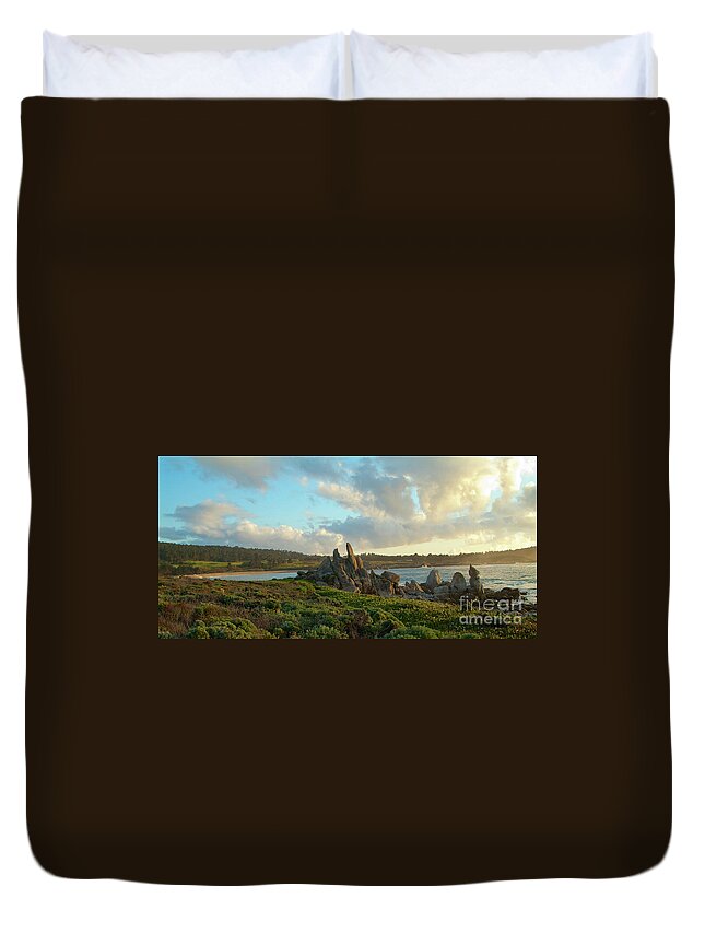 Sunset Duvet Cover featuring the photograph Sunset on the Pacific Ocean by Charlene Mitchell