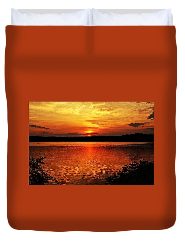 Sunrise Duvet Cover featuring the photograph Sunset XXIII by Joe Faherty