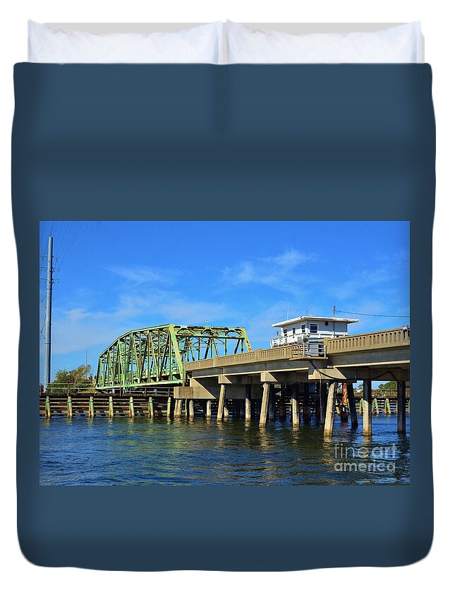 Water Way Duvet Cover featuring the photograph Surf City Bridge - 1 by Bob Sample