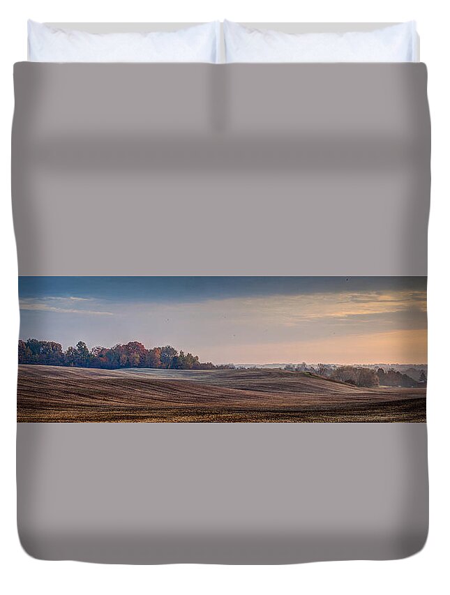 Wisconsin Duvet Cover featuring the photograph Sweeping Farm by David Heilman