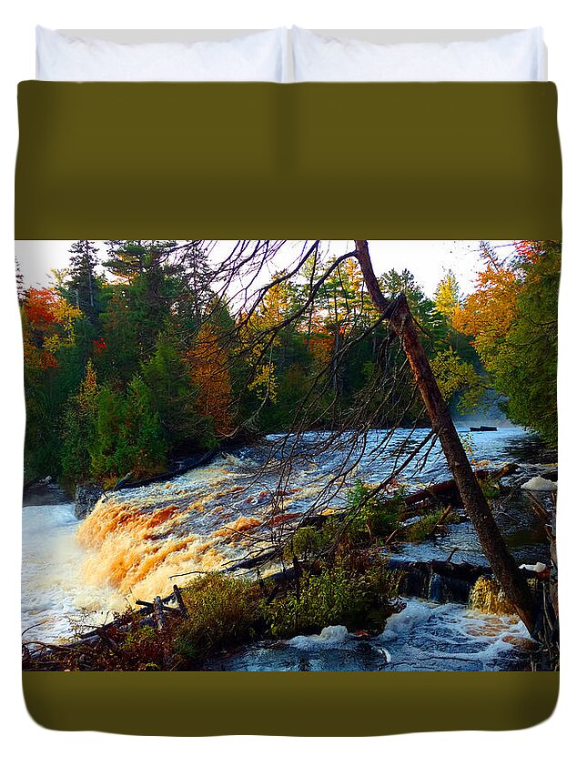 Tahquamenon Falls Duvet Cover featuring the photograph Tahquamenon Lower Falls by Michael Rucker