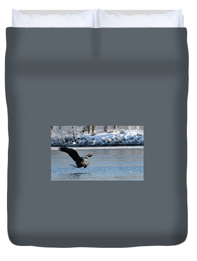 Eagle Duvet Cover featuring the photograph Talons Out by Brook Burling