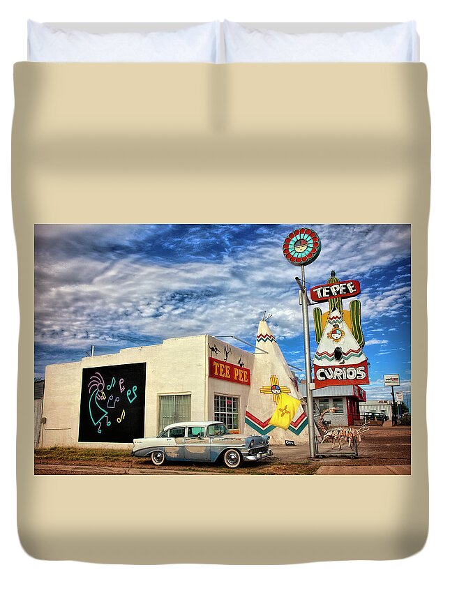Route 66 Duvet Cover featuring the photograph Tepee Curios Tucumcari by Diana Powell