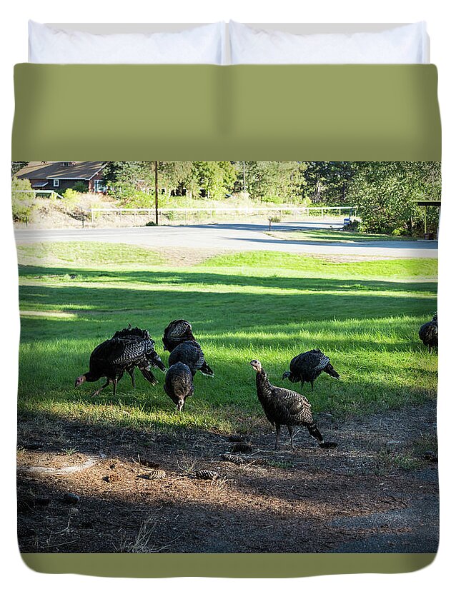 Thanksgiving Is Coming Duvet Cover featuring the photograph Thanksgiving Is Coming by Tom Cochran