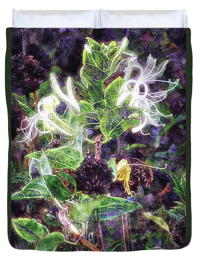 Plant Duvet Cover featuring the photograph The Beautiful One by Davy Cheng