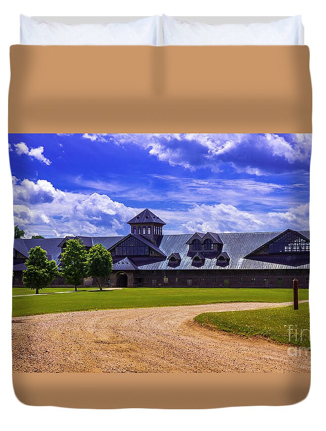 Shelburne Farms On The Shores Of Lake Champlain In Shelburne Duvet Cover featuring the photograph The Breeding Barn. by New England Photography