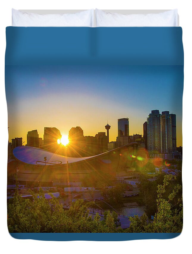 Calgary Duvet Cover featuring the photograph The City of Calgary by Bill Cubitt