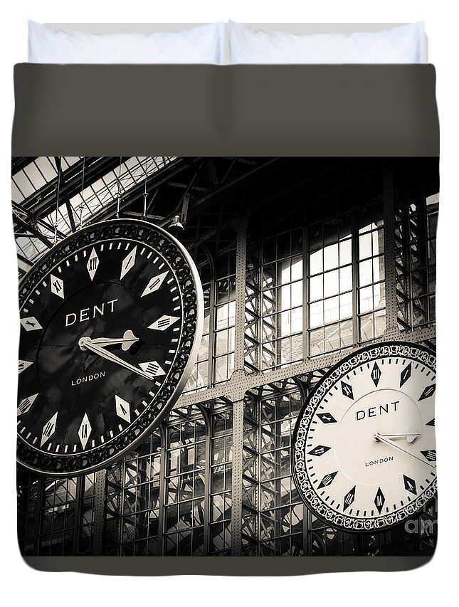 19 Century Duvet Cover featuring the photograph The Dent clock and replica at St Pancras Railway Station by Peter Noyce