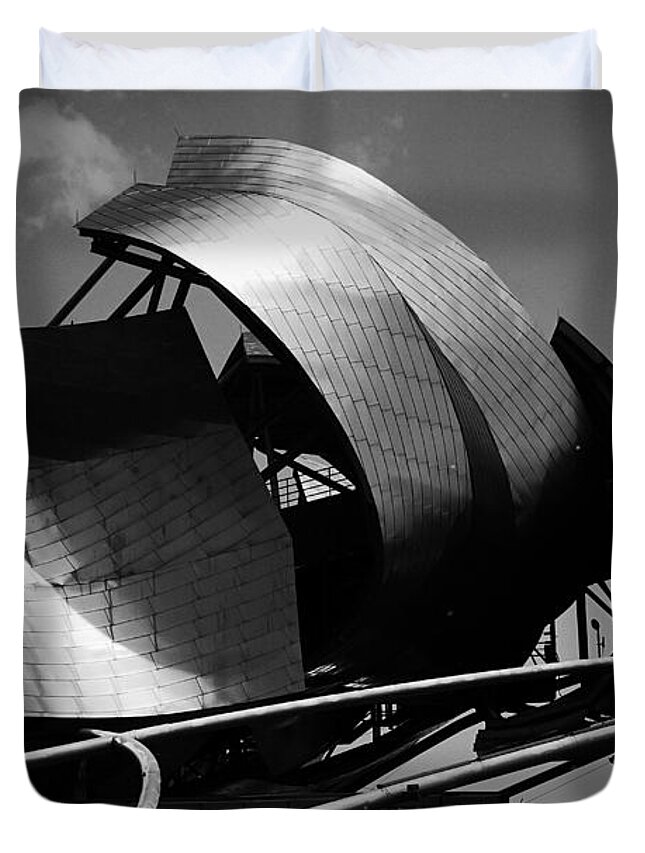 Structure Duvet Cover featuring the photograph The Jay Pritzker Pavilion by Ester McGuire