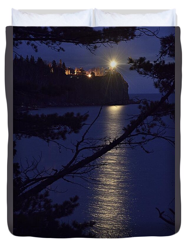 Photography Duvet Cover featuring the photograph The Light Shines Through by Larry Ricker