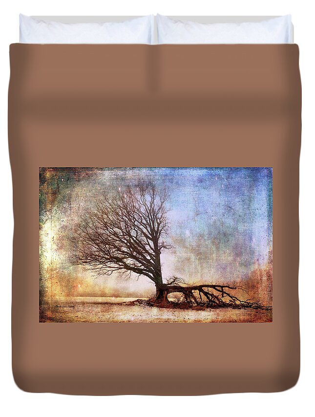 Borrehaugene Duvet Cover featuring the photograph The Lost Fight by Randi Grace Nilsberg
