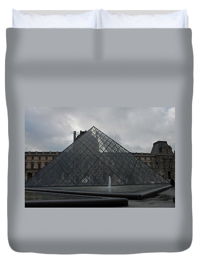 The Louvre Duvet Cover featuring the photograph The Louvre and I.M. Pei by Christopher J Kirby