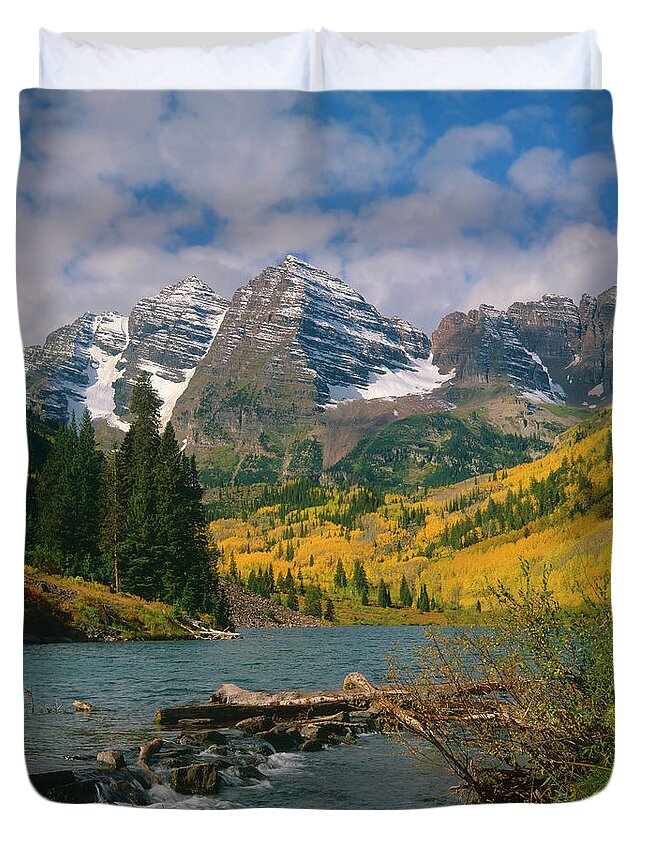 Mark Miller Photos Duvet Cover featuring the photograph The Maroon Bells in Autumn by Mark Miller