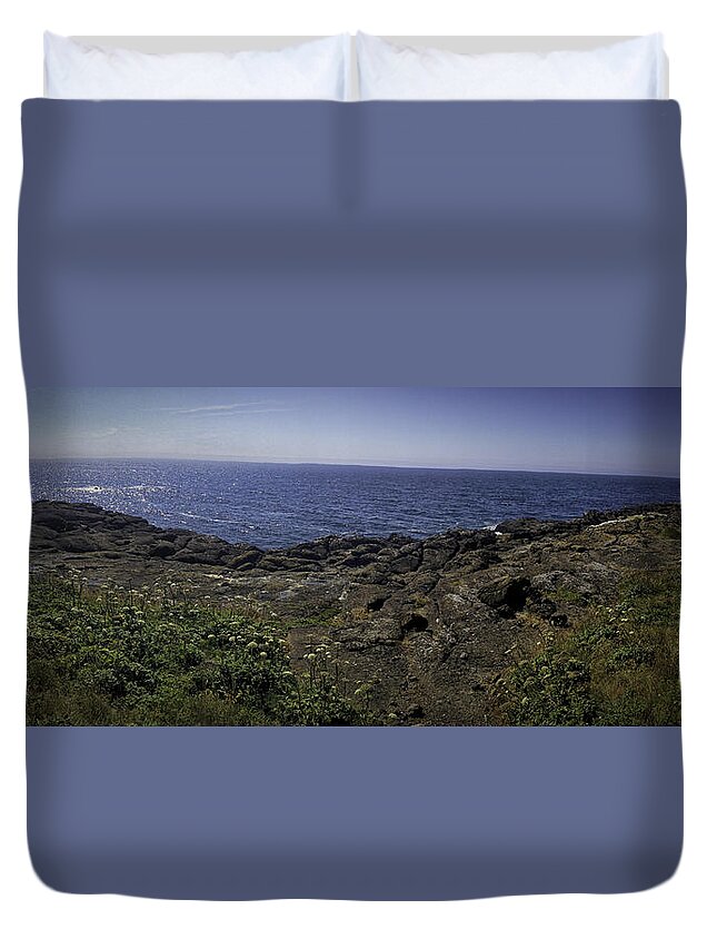 Oregon Duvet Cover featuring the photograph The Oregon Coast by Ryan Smith
