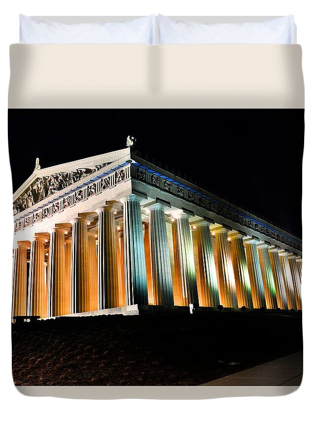 The Parthenon In Nashville Tennessee At Night 2 Duvet Cover featuring the photograph The Parthenon In Nashville Tennessee At Night 2 by Lisa Wooten