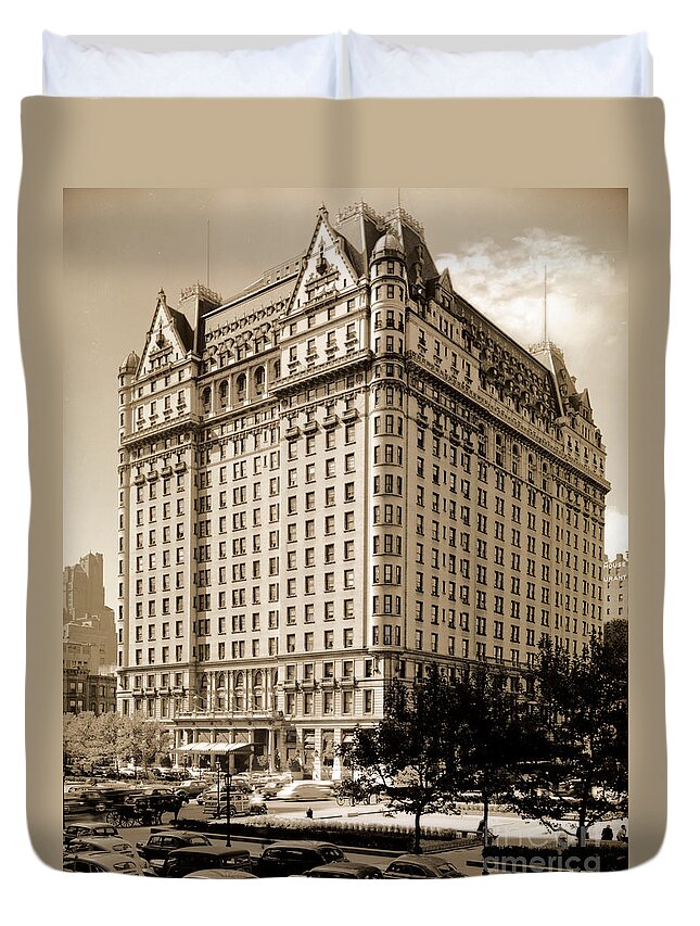 The Plaza Hotel Duvet Cover featuring the photograph The Plaza Hotel by Henry Janeway Hardenbergh
