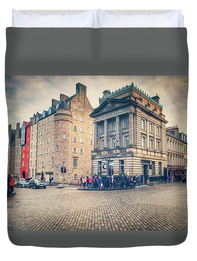 Royal Mile Edinburgh Architecture Scotland Duvet Cover featuring the photograph The Royal Mile by Ray Devlin