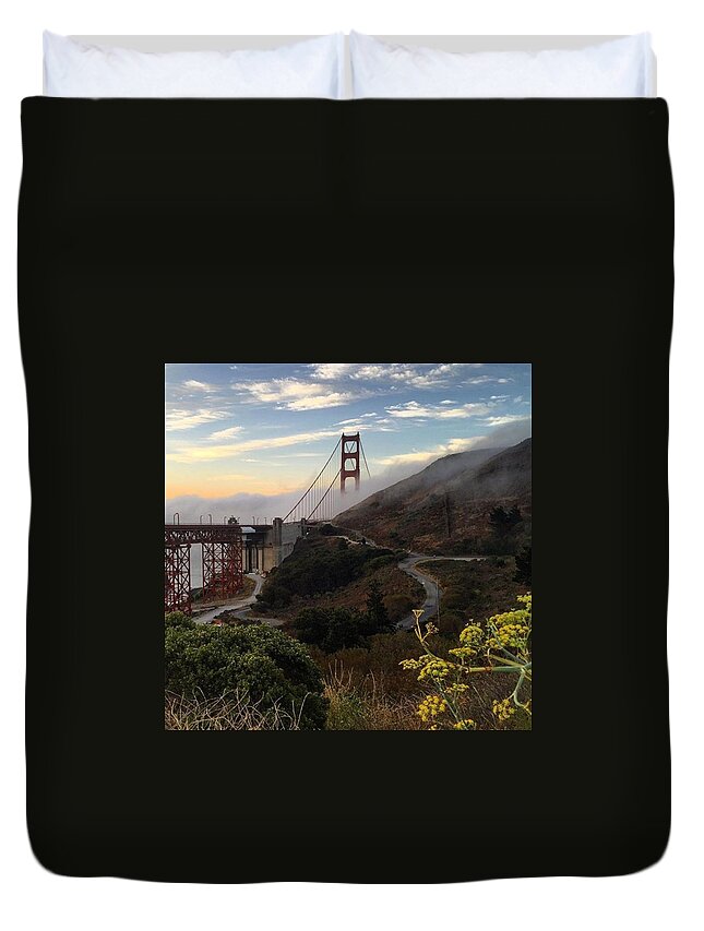 Sanfrancisco Duvet Cover featuring the photograph The fog returns to the Golden Gate at Sunrise by Eugene Evon