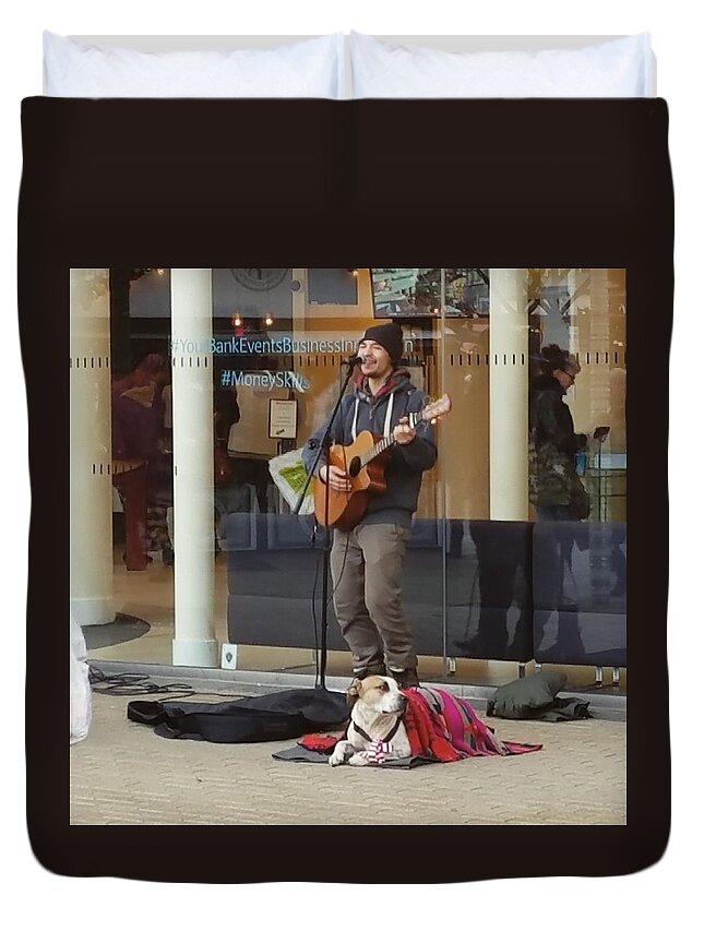 Singer Duvet Cover featuring the photograph The Singer and His Dog by Vic Ritchey