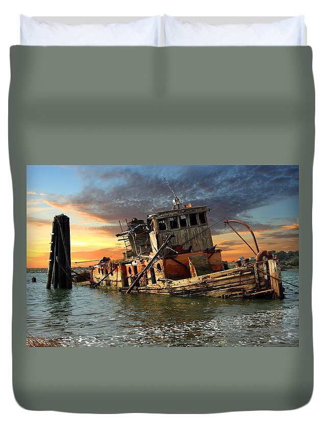 Boat Duvet Cover featuring the photograph The Sunset Years Of The Mary D. Hume by James Eddy