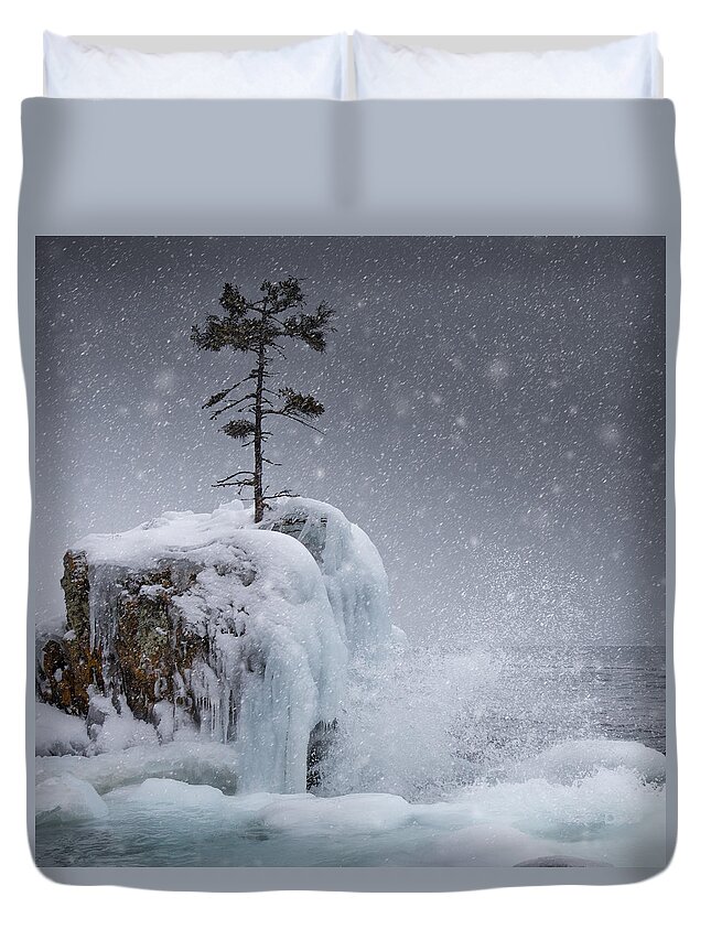 Bay Duvet Cover featuring the photograph The Tee Harbour Rock by Jakub Sisak