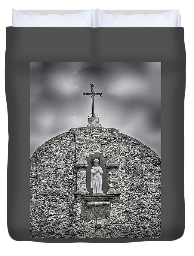 The Battle Of Goliad Duvet Cover featuring the photograph The Virgin Mary in Goliad by Kristina Deane