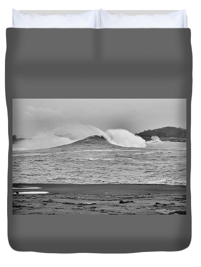 The Wave Duvet Cover featuring the photograph The Wave by Maria Jansson