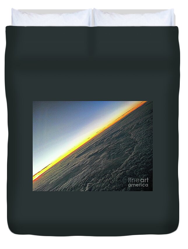 Horizon Duvet Cover featuring the photograph Tilt Horizon by Robert Knight