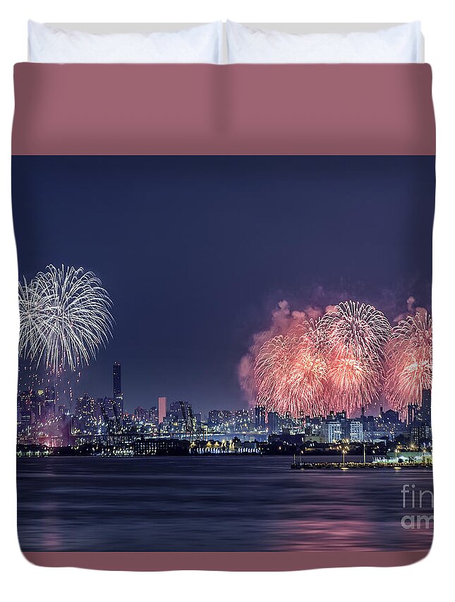 Kremsdorf Duvet Cover featuring the photograph Time Of Glory by Evelina Kremsdorf
