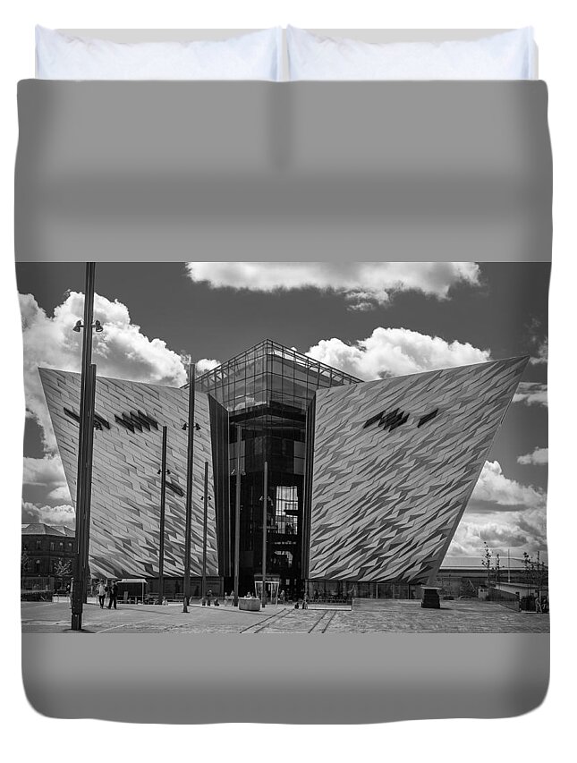 Duvet Cover featuring the photograph Titanic Memorial --Belfast by Tim Bryan