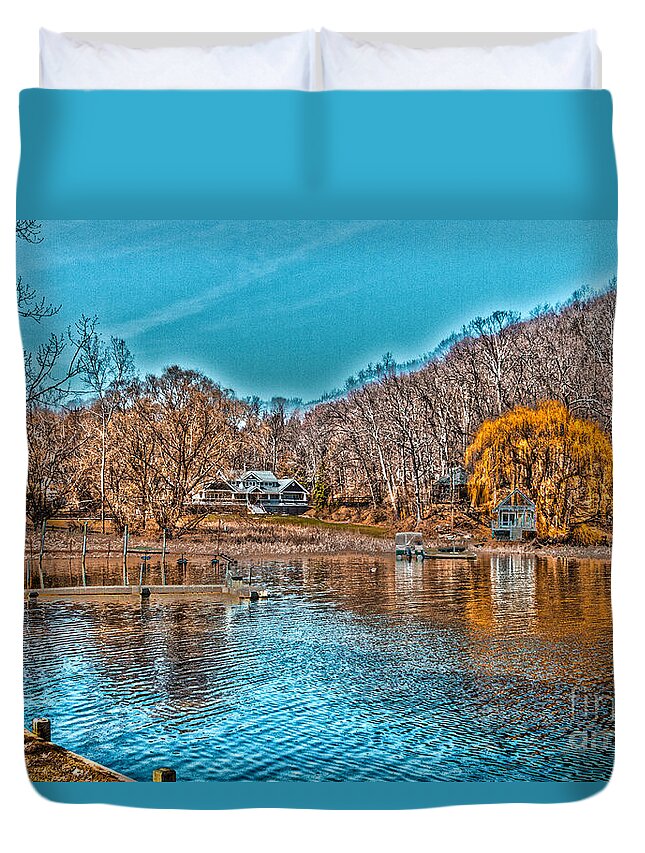 Irondequoit Bay Duvet Cover featuring the photograph Titus Hideaway by William Norton