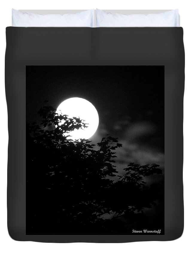 Moon Duvet Cover featuring the photograph To Dream II by Steve Warnstaff