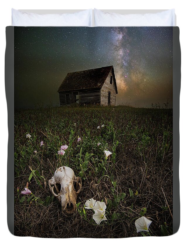 Milky Way Duvet Cover featuring the photograph To live is to die by Aaron J Groen