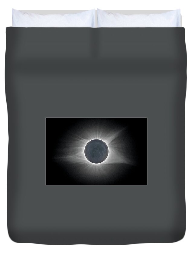Da* 300 Duvet Cover featuring the photograph Total Solar Eclipse with Corona by Lori Coleman