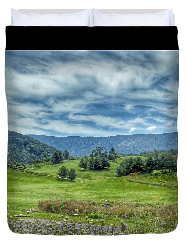 Trees Duvet Cover featuring the photograph Trees in the Valley by Kerri Farley