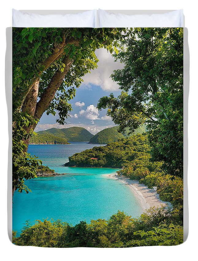 Trunk Bay Duvet Cover featuring the photograph Trunk Bay by Gary Felton