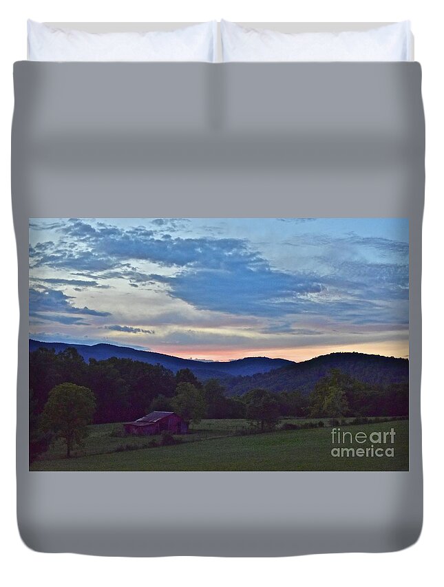 Red Barn Duvet Cover featuring the photograph Twilight by Tracy Rice Frame Of Mind