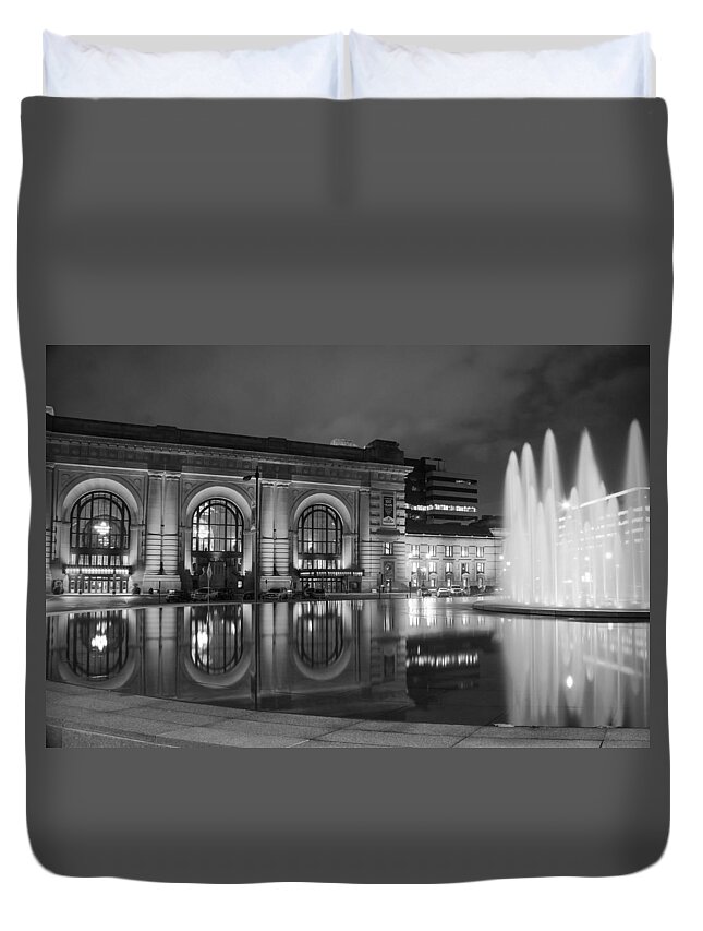 Steven Bateson Duvet Cover featuring the photograph Union Station Reflections by Steven Bateson