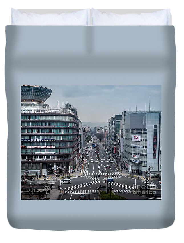 Kyoto Duvet Cover featuring the photograph Urban Avenue, Kyoto Japan by Perry Rodriguez