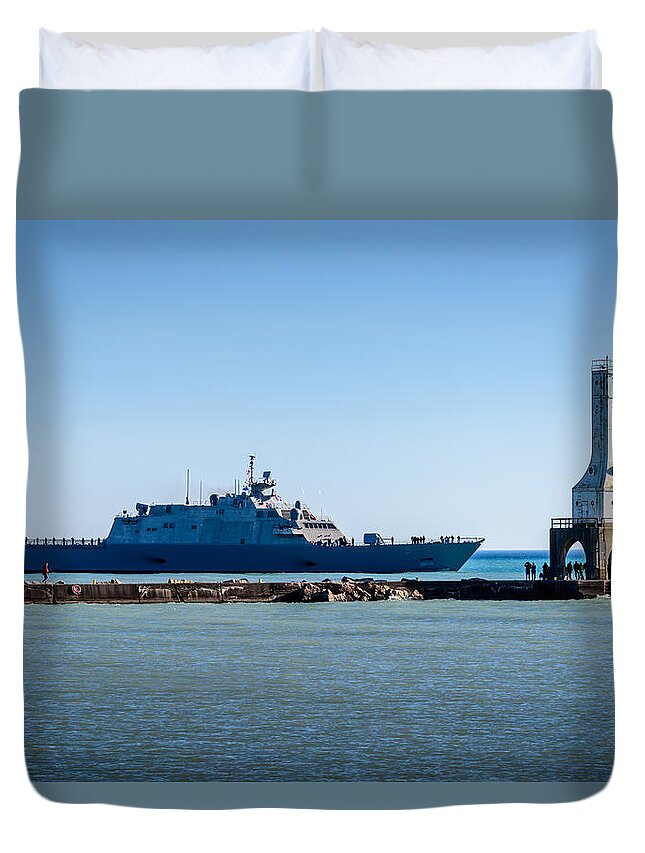 2015 Duvet Cover featuring the photograph USS Milwaukee by Randy Scherkenbach