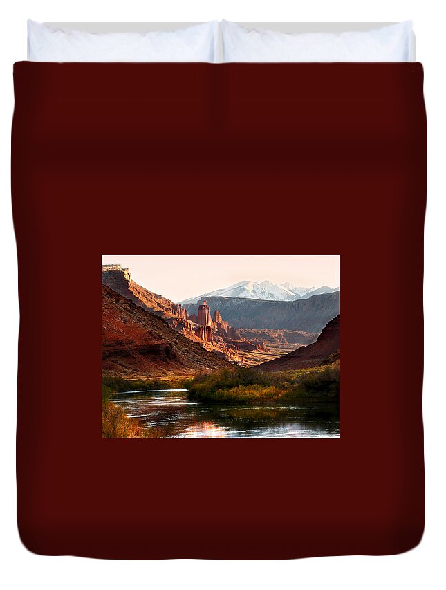 Geology Duvet Cover featuring the photograph Utah Colorado River Spires by Marilyn Hunt