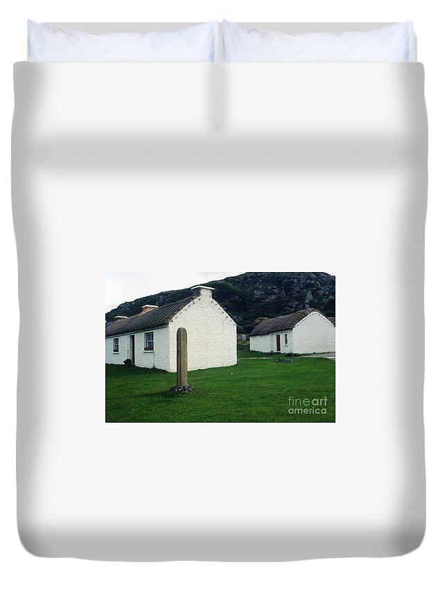 House Duvet Cover featuring the photograph Valentia Island Homes by Joe Cashin