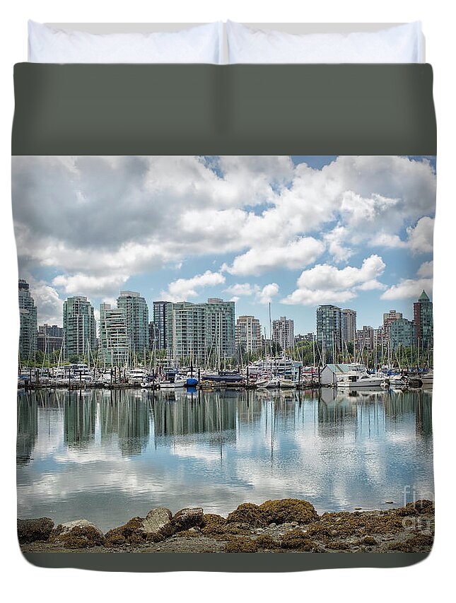 Canada Duvet Cover featuring the photograph Vancouver skyline by Patricia Hofmeester