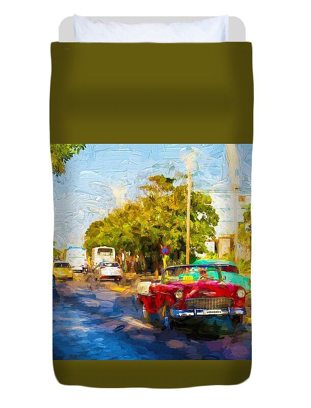 Varadero Duvet Cover featuring the photograph Vintage Cars in Varadero by Les Palenik