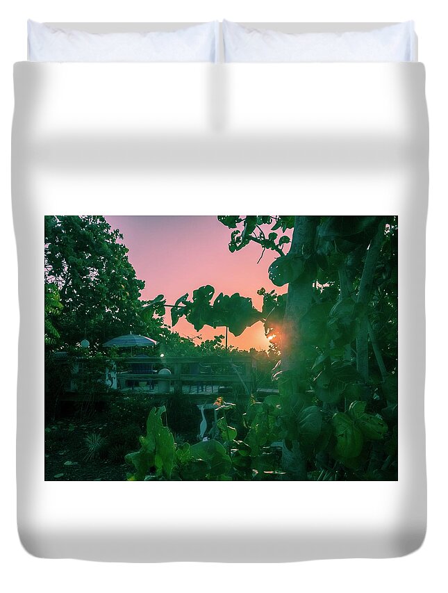 Sunrise Duvet Cover featuring the photograph Verdor By The Inn by Carlos Avila