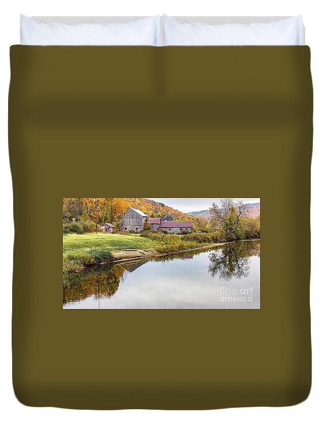 Vermont Duvet Cover featuring the photograph Vermont Countryside by Rod Best