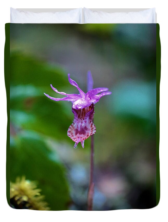 Flowers Duvet Cover featuring the photograph View of a mountain orchid by Jeff Swan