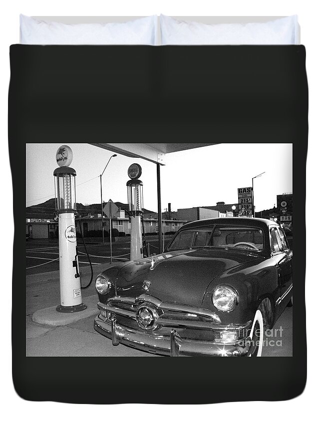 Vintage Car Duvet Cover featuring the photograph Vintage Ford by Rebecca Margraf