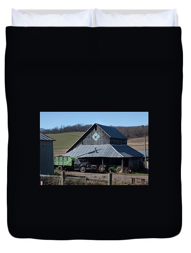 Photograph Duvet Cover featuring the photograph Virginia Barn Quilt Series XXII by Suzanne Gaff