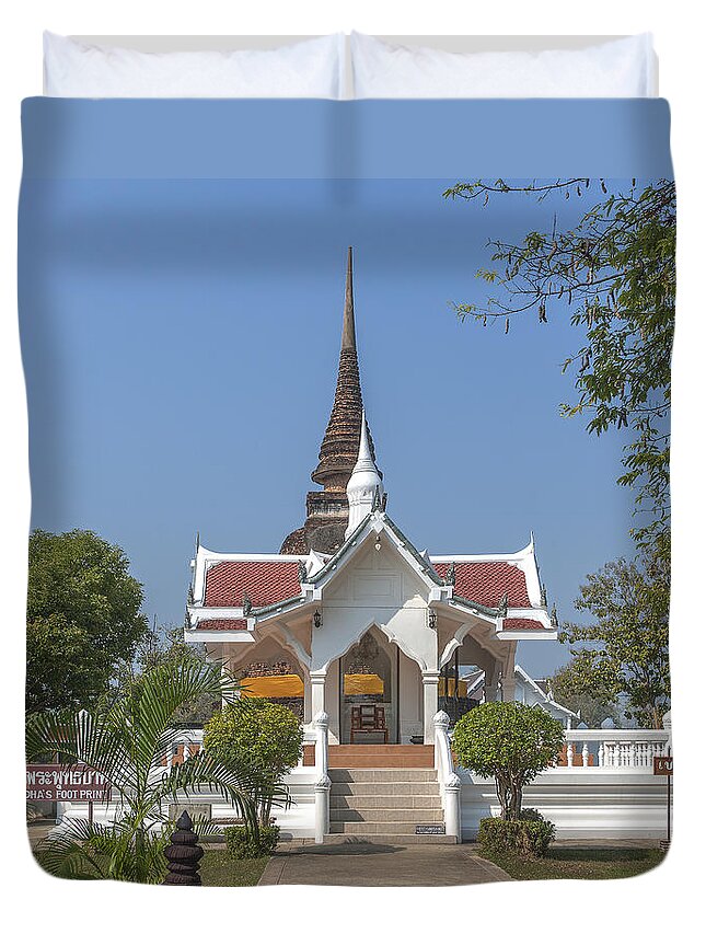 Temple Duvet Cover featuring the photograph Wat Traphang Thong Lang Buddha's Footprint Shrine DTHST0166 by Gerry Gantt